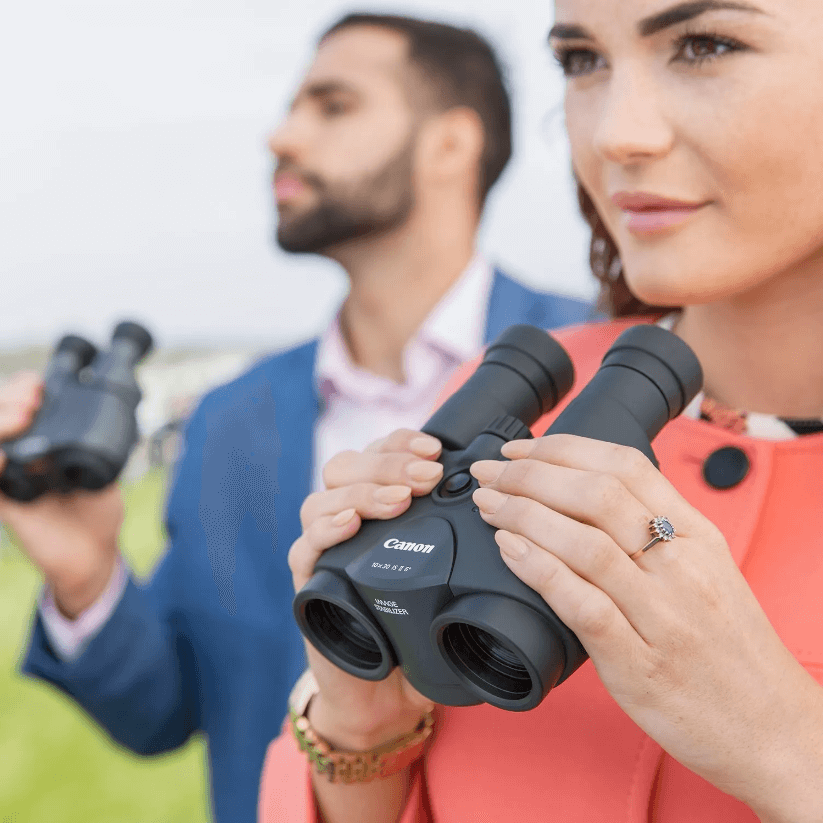 Canon Fernglas 10x30 IS II