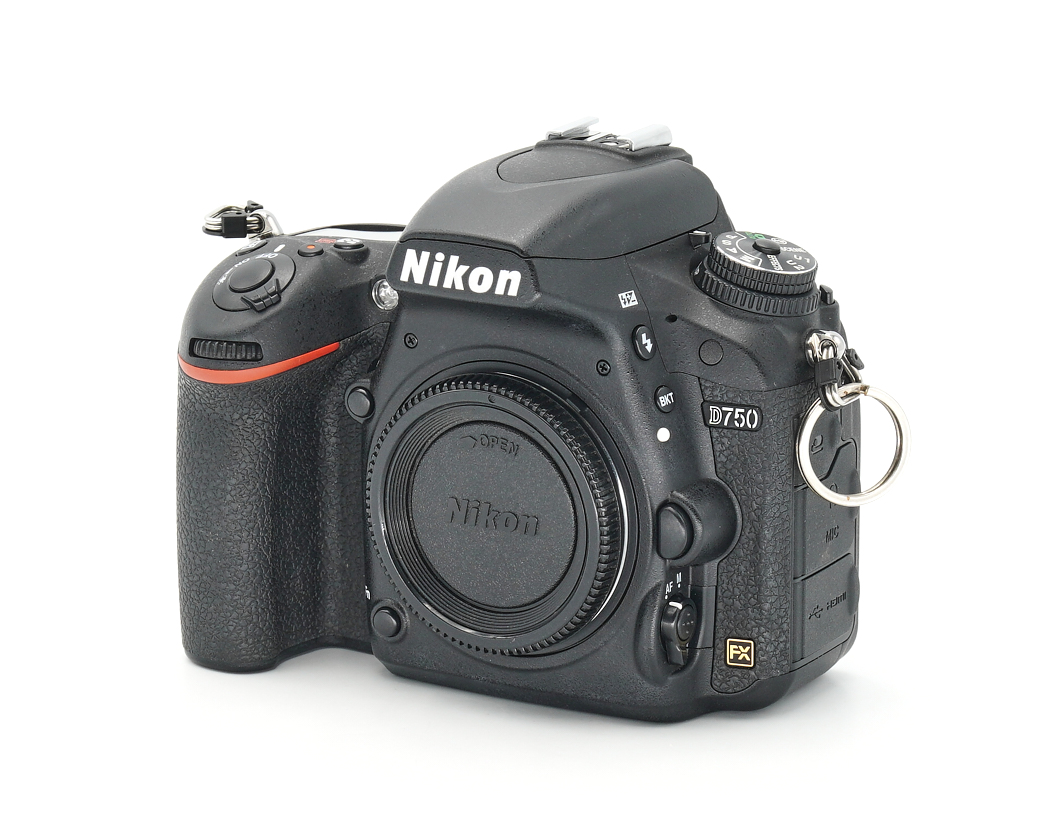 Nikon D750 Gehäuse wie neu, ca. 1500 Auslösungen #41462*