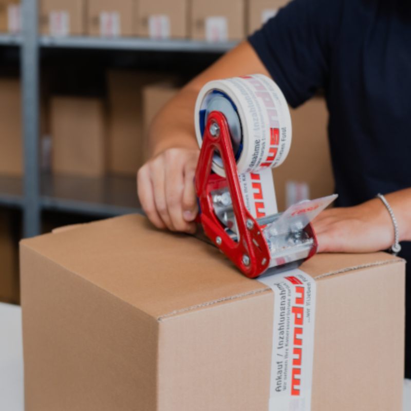 box, Tape, Verpackung, Karton, Hand