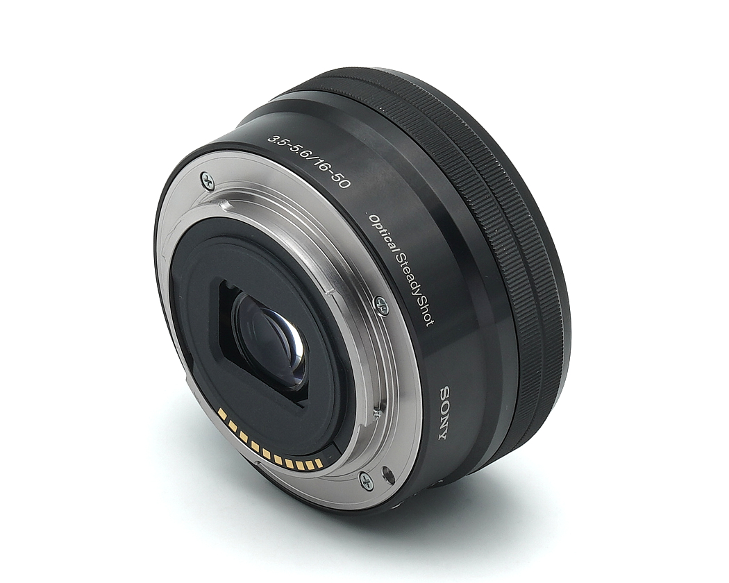 Objektiv, Montageeinhang, elektrische Kontakte, Sony, schwarz