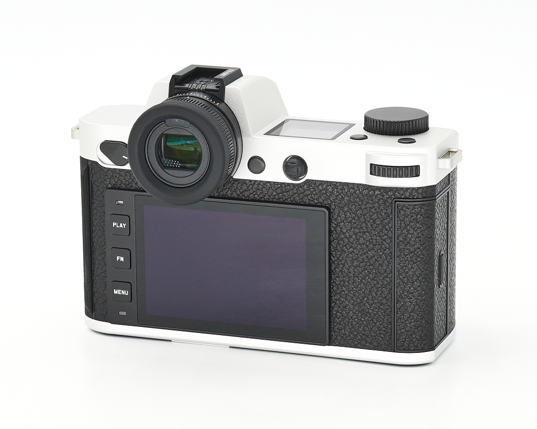 Leica SL2 Gehäuse 10896 SILBER , wie neu #48727**