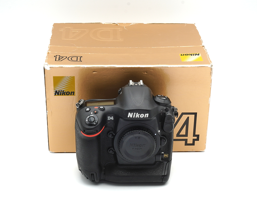 Nikon D4 Gehäuse geprüft vom Fachhändler, im Originalkarton #48395**