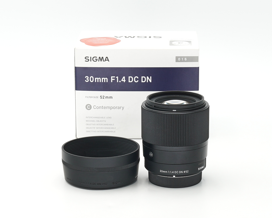 Sigma C 30mm 1.4 DC DN für Fujifilm X-Mount Ausstellungsstück #39279**