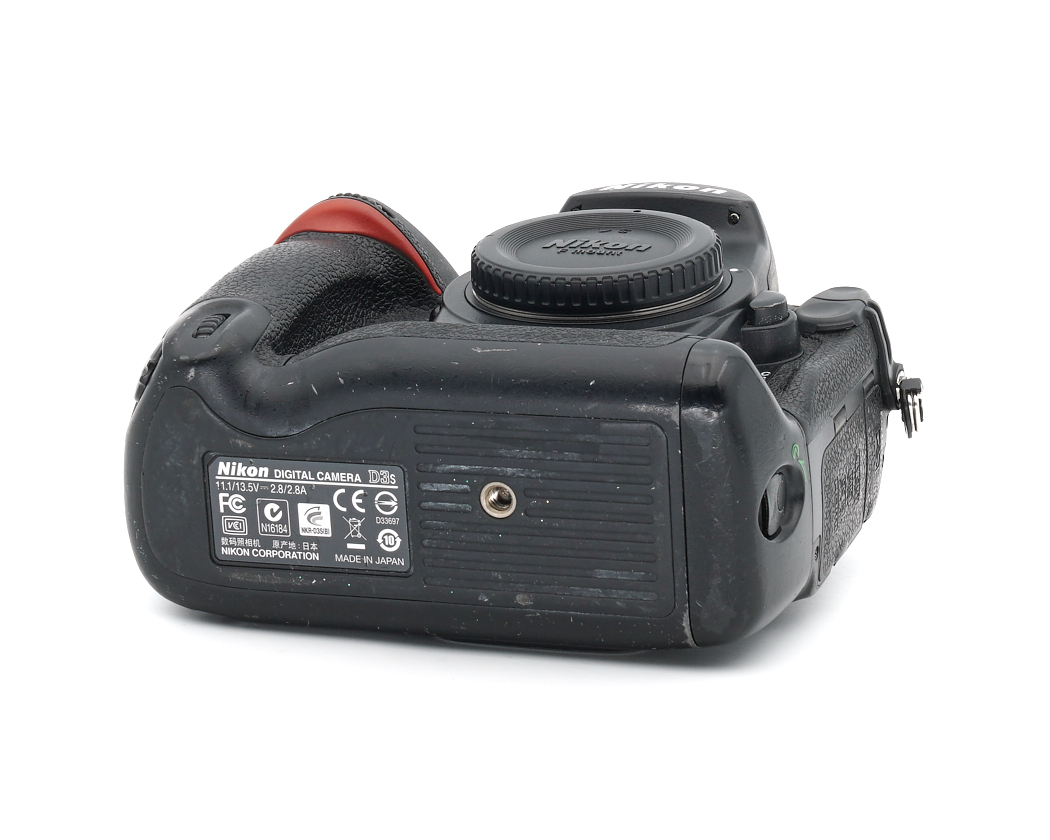 Nikon D3s Gehäuse schwarz, Nikon-Fachhändler #X34660**