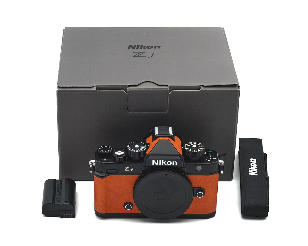 Nikon Z f Gehäuse Abendrot wie neu #47333**