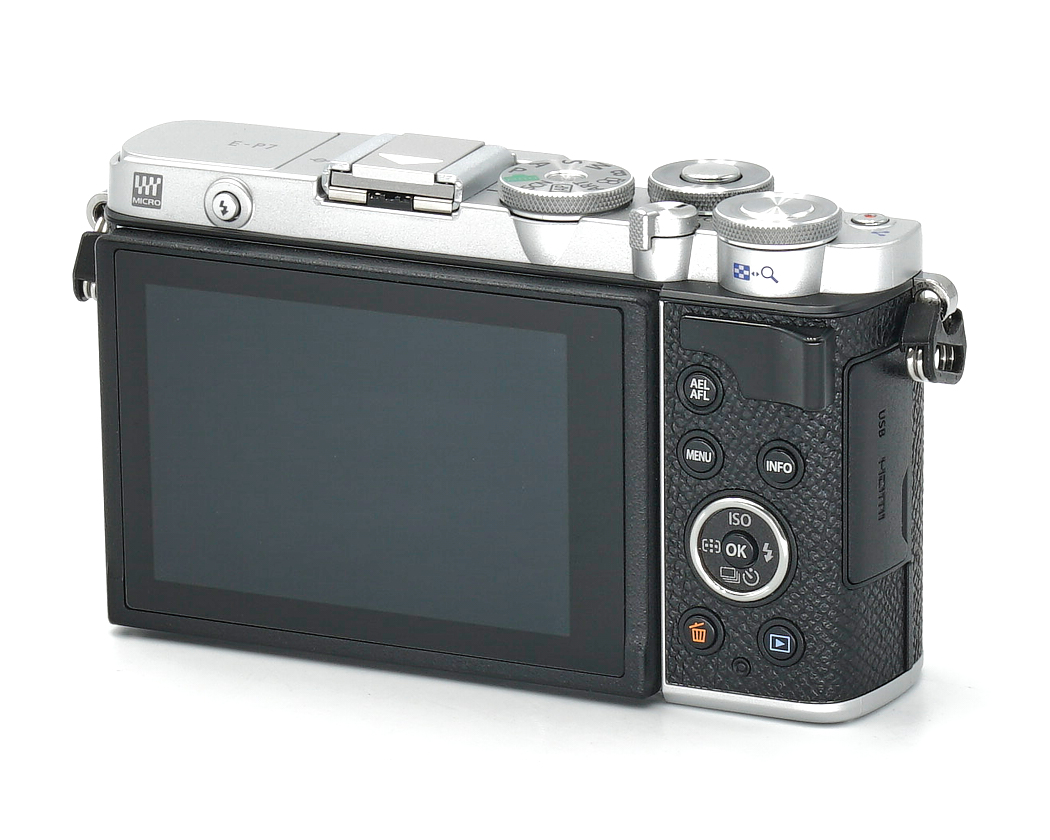 Olympus PEN E-P7 silber Gehäuse wie neu, nur ca. 1950 Auslösungen #X40911*