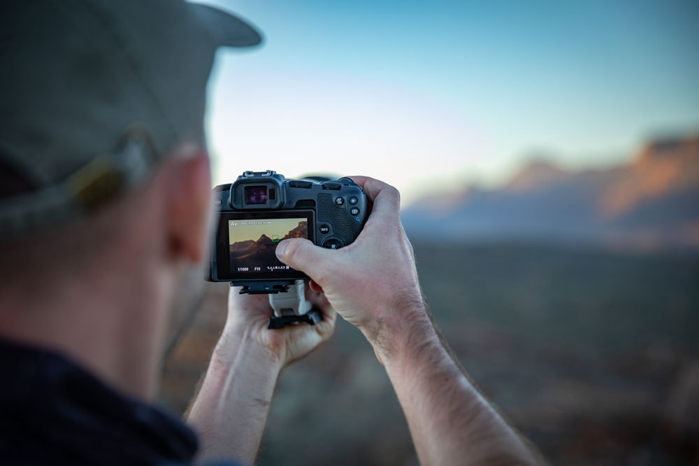 Canon EOS RP + RF 24-105mm 4.0-7.1 IS STM