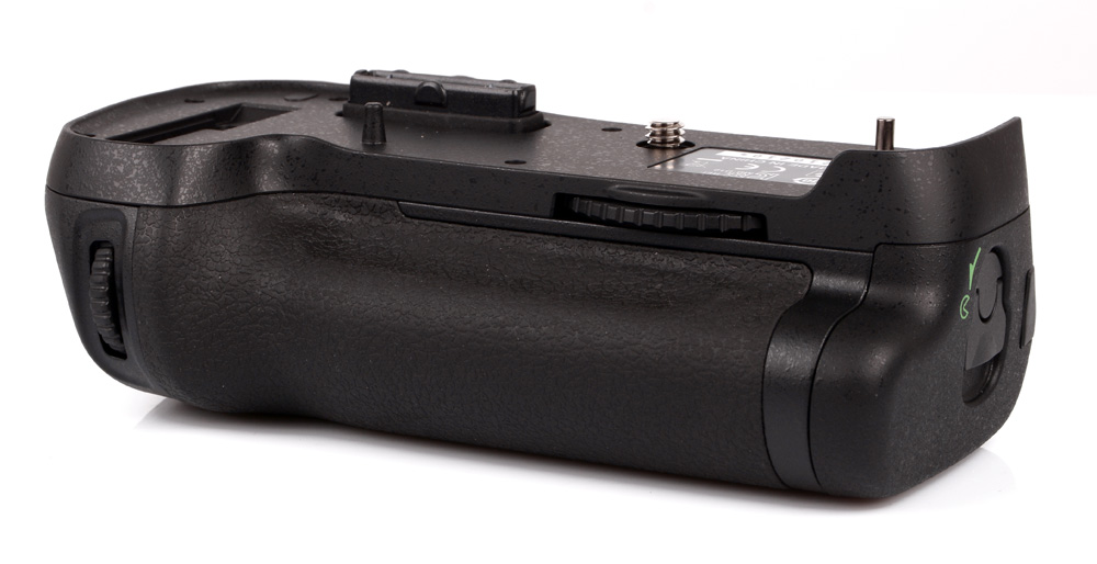 Nikon MB-D12 Batteriegriff für D800, D810 und D800E NEU, Lagerfund #X36718