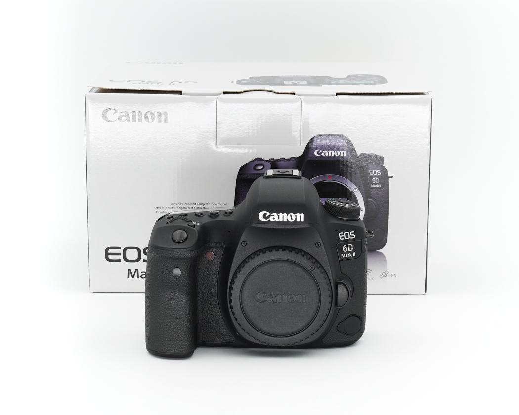 Canon EOS 6D Mark II Gehäuse Topzustand, Canon-Fachhändler #41949** Canon EOS 6D Mark II Gehäuse Topzustand, Canon-Fachhändler #41949**