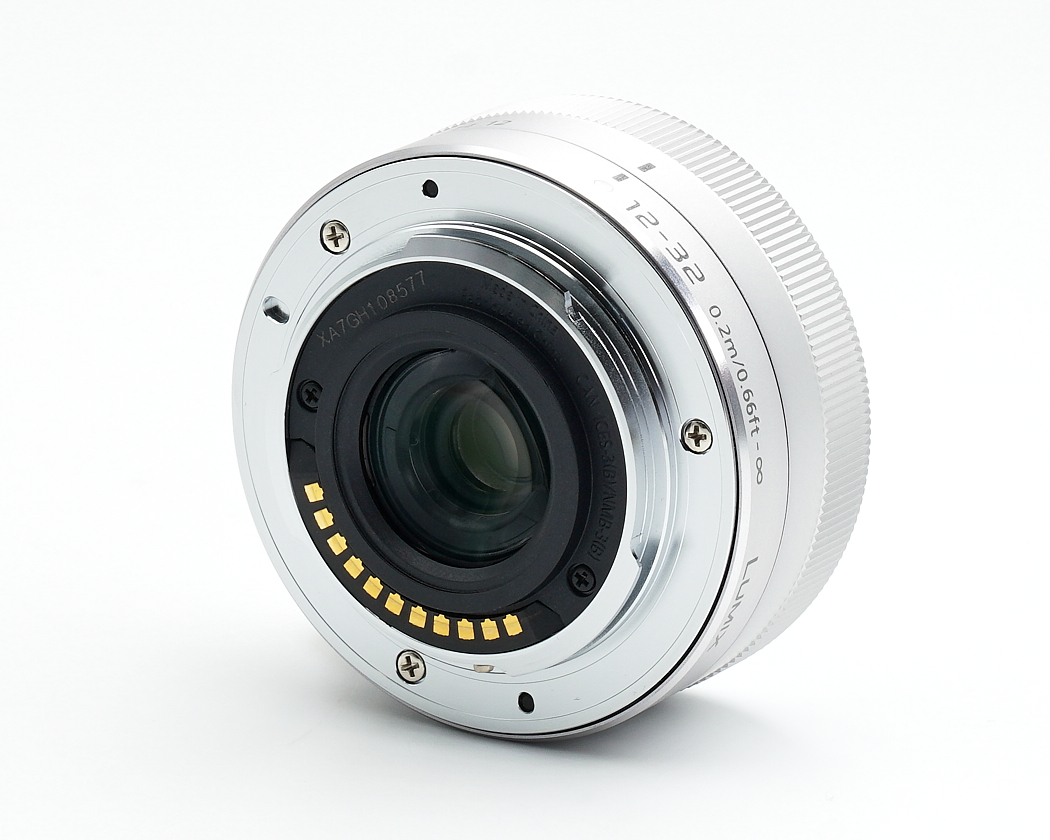 Panasonic Lumix G Vario 12-32mm 3.5-5.6 ASPH. O.I.S., Topzustand #X36592*