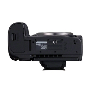 Canon EOS R5 Mark II + RF 45mm 1.2 STM