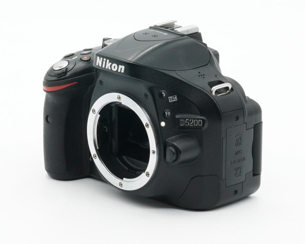 Nikon D5200 Gehäuse Topzustand, im Originalkarton #36213*