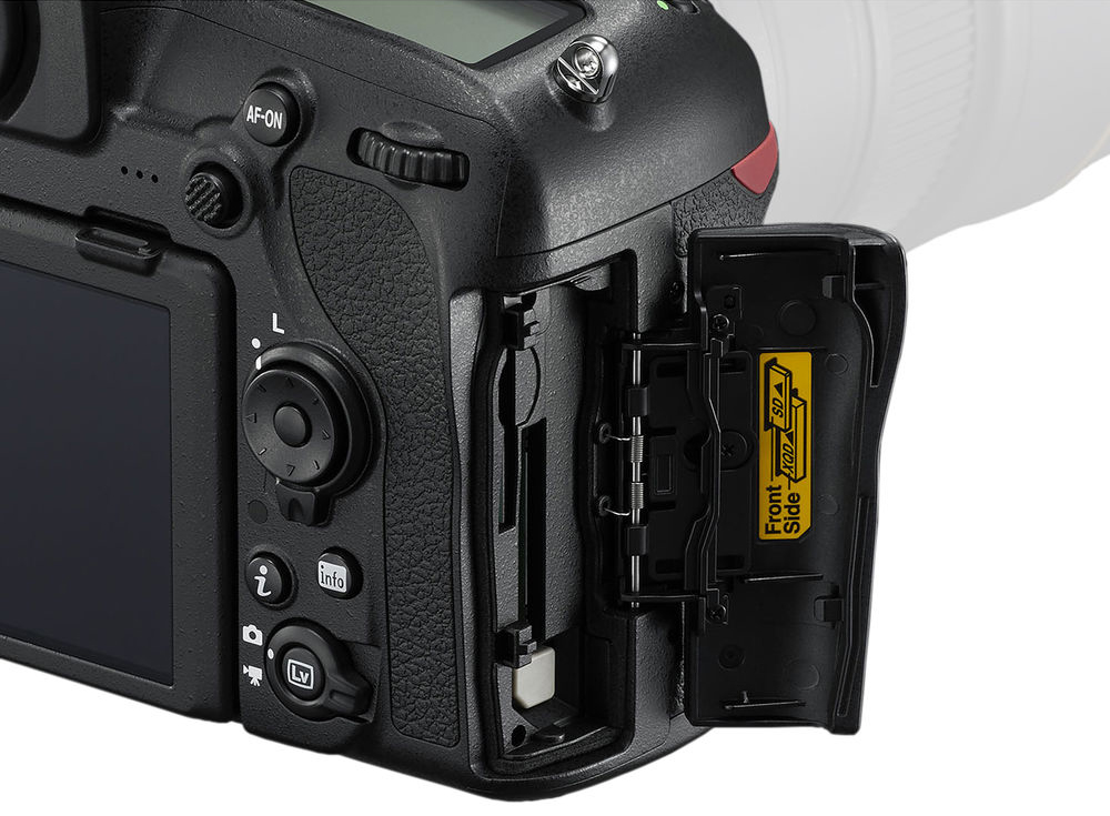 Nikon D850 + NIKKOR AF-S 24-120mm 4G ED VR