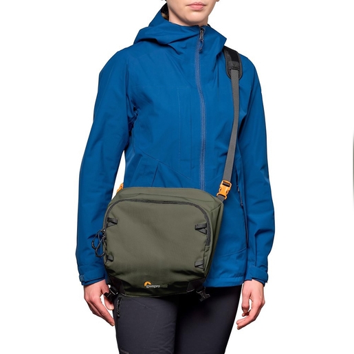 Lowepro PhotoSport PRO 70L AW IV (S-M) grün Rucksack