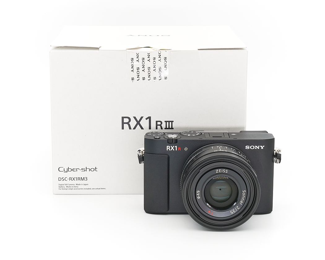 Sony RX1R III Vollformat-Kompaktkamera NUR 27 Auslösungen #**