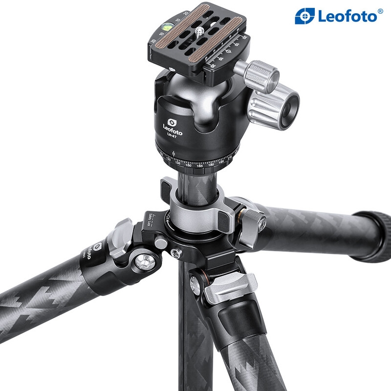 Leofoto Carbon-Dreibeinstativ LQ-365C + LH-47 Mr.Q