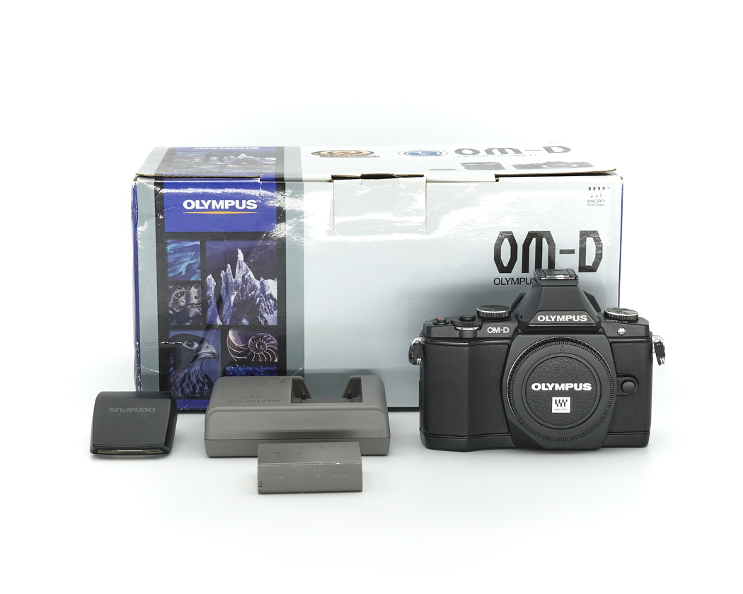 Olympus OM-D E-M5 schwarz Gehäuse Topzustand #X34566**