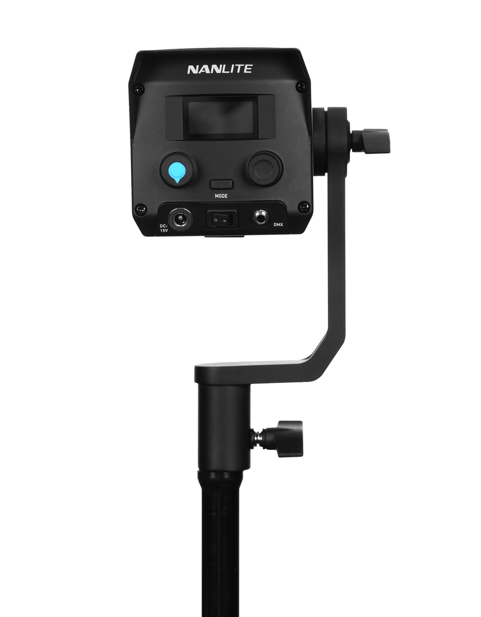 Nanlite FORZA 60C RGBLAC-LED Reportage und Studio-Scheinwerfer