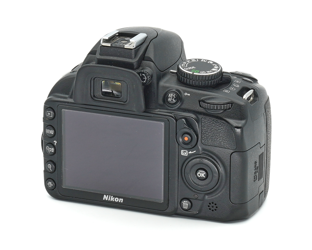 Nikon D3100 Gehäusen Topzustand, Nikon-Fachhändler #40997*