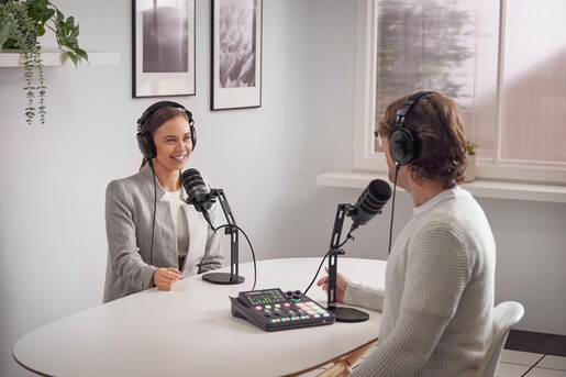 Rode RODECaster Duo Podcast-Studio Integrated Audio Production Studio