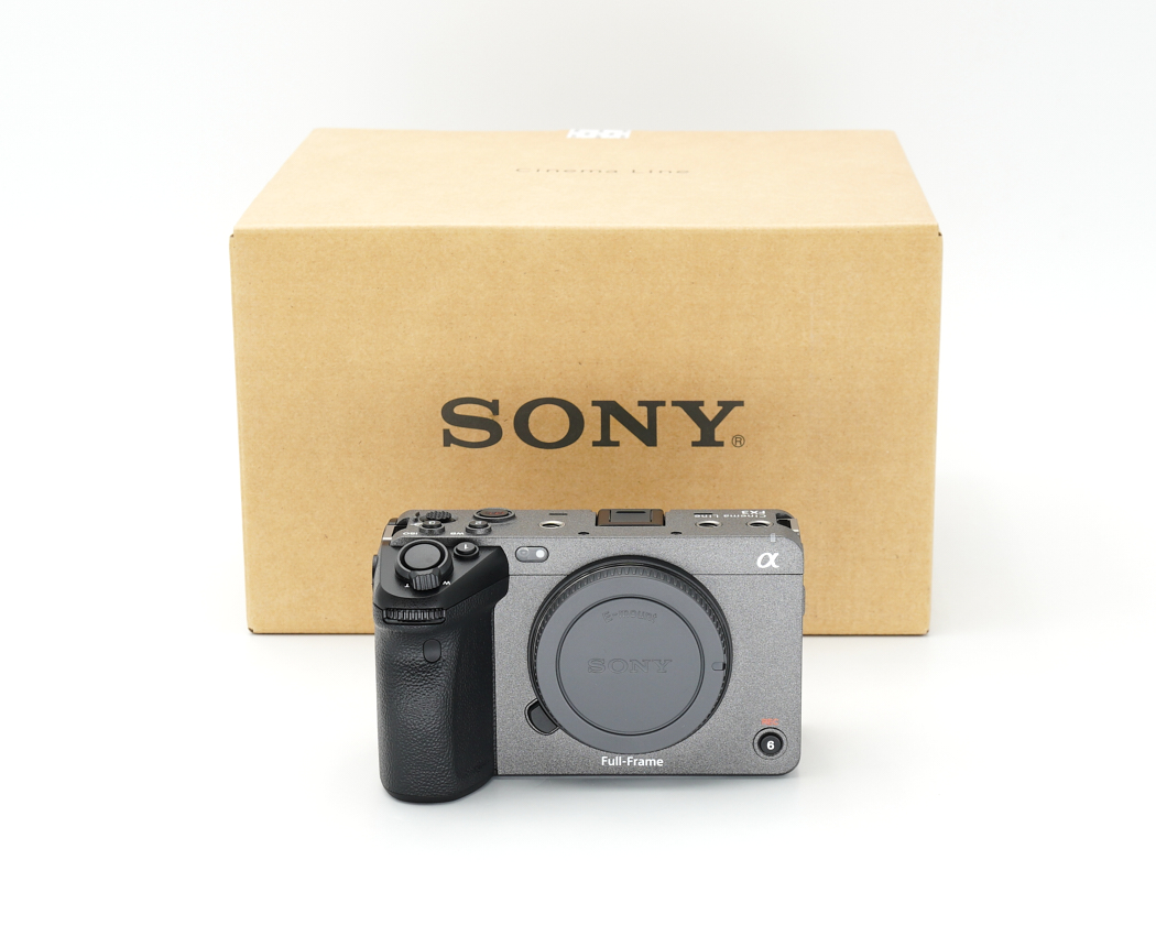 Sony Alpha FX3 Cinema Line + XLR-Handgriff Retoure #39709**