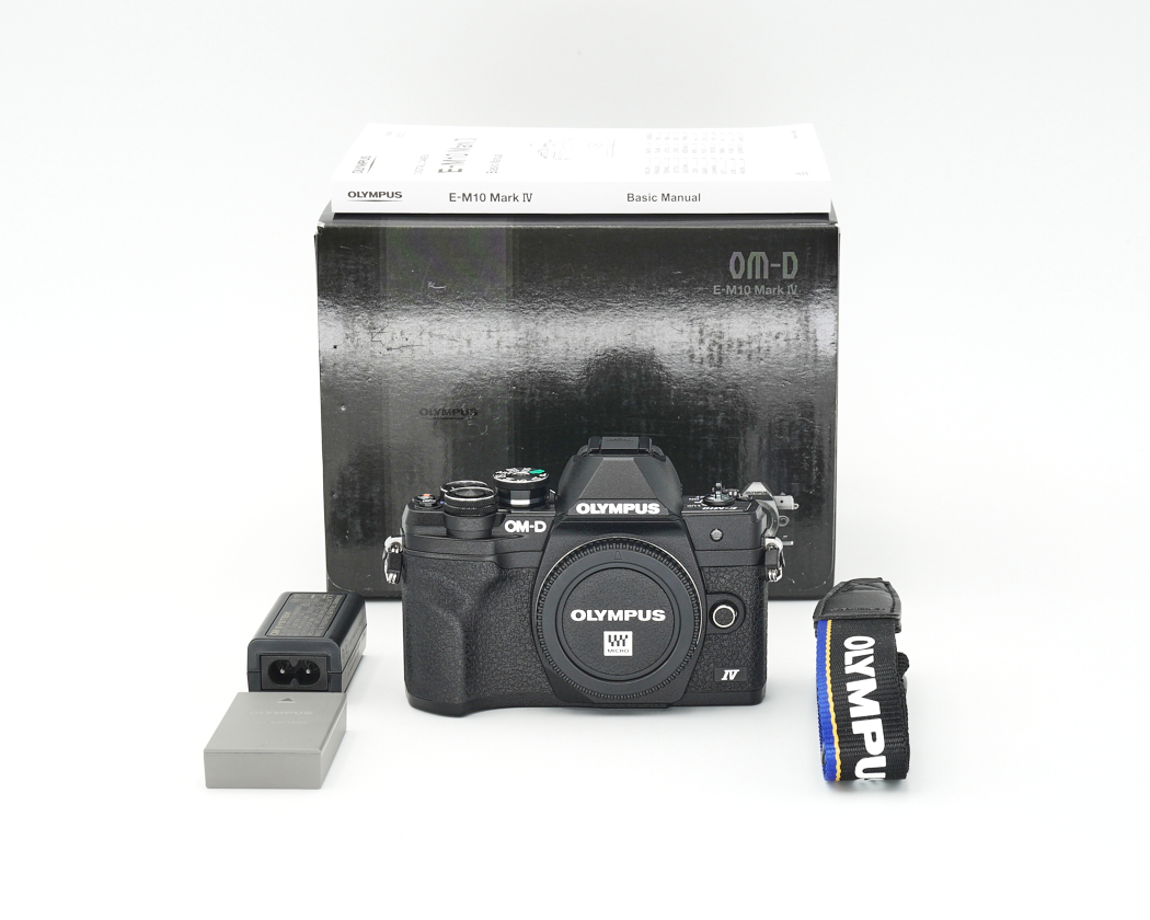 Olympus OM-D E-M10 Mark IV Gehäuse Topzustand #X40685**