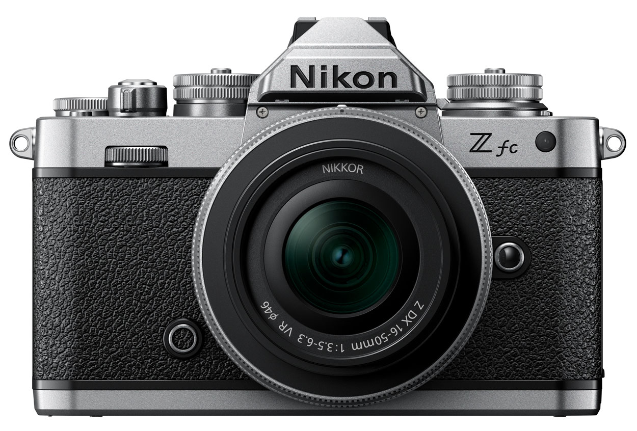 Nikon Z fc + Z DX 16-50mm 3.5-6.3 VR Silver Edition