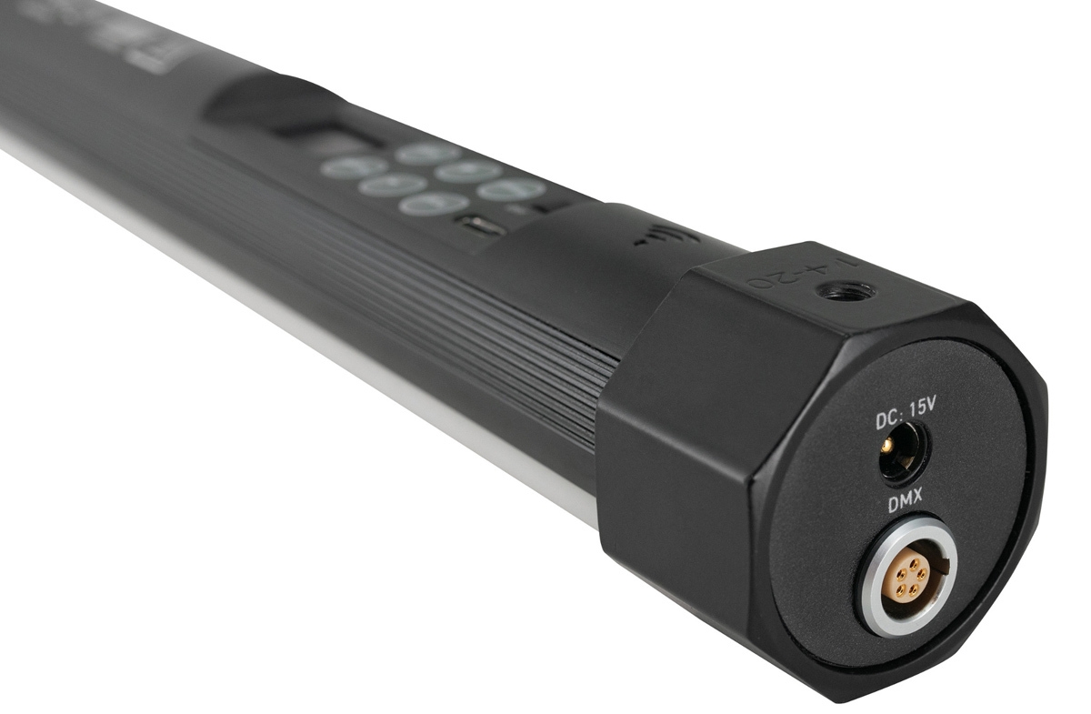 Nanlite PavoTube II 15XR 2Kit RGBWW Farb-Effektleuchte