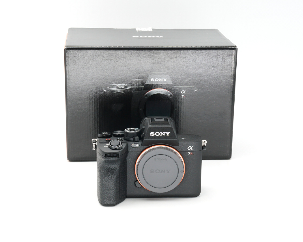 Sony Alpha 7R V Gehäuse originalverpackt , ca. 740 Ausl., engl. Menü #49867 **'