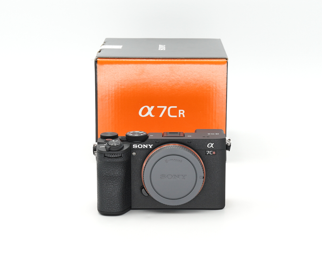 Sony Alpha 7CR schwarz Gehäuse, wie neu, nur ca. 3900 Auslösungen #46819**
