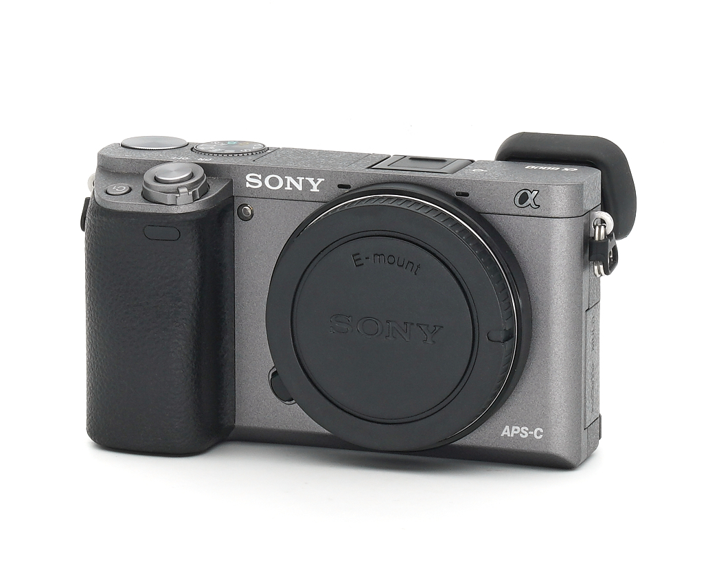 Sony Alpha 6000 graphitgrau Gehäuse Topzustand, Sony-Fachhändler #48465**