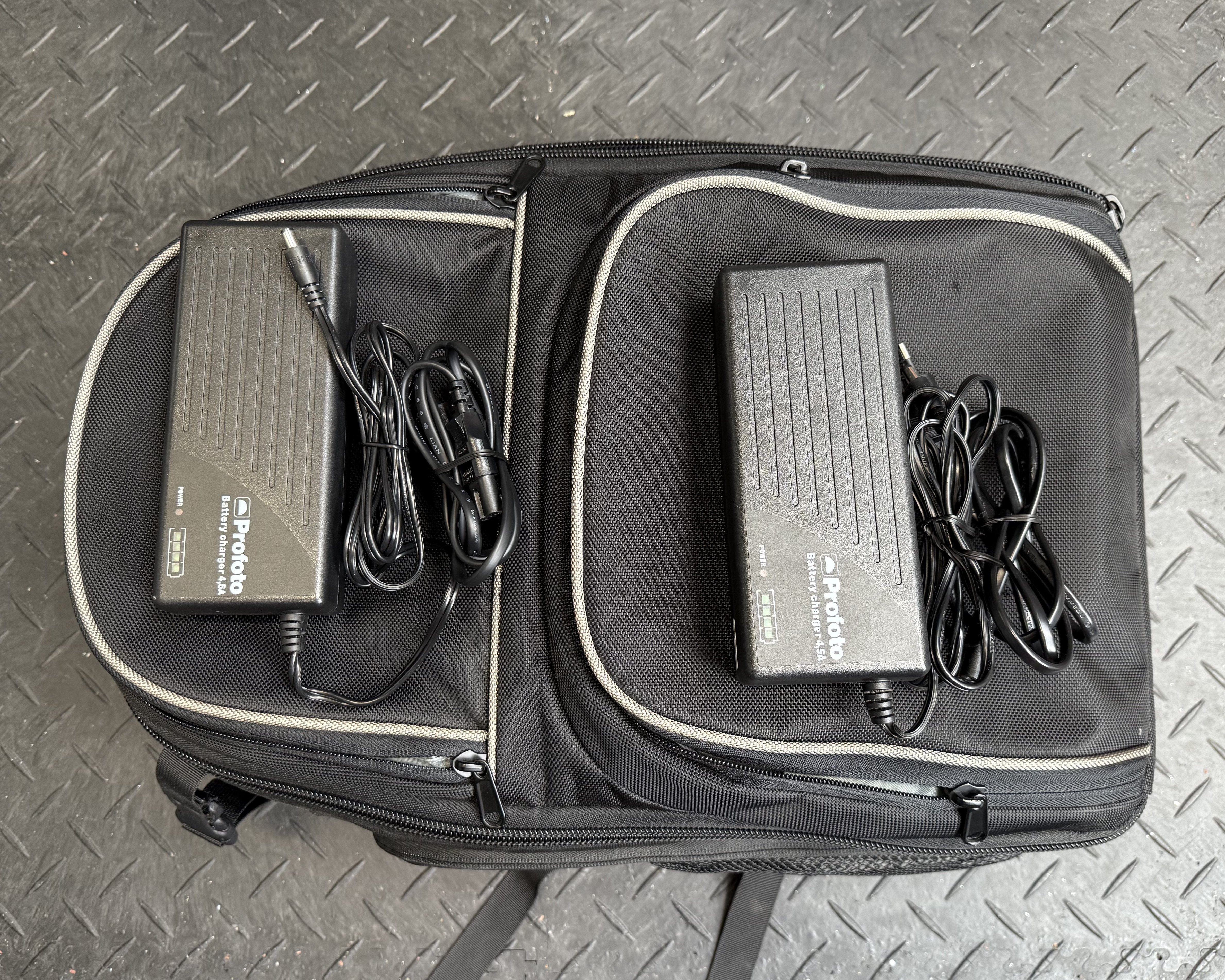 Profoto B1 500 Air TTL ON LOCATION SET Topzustand #X35528**