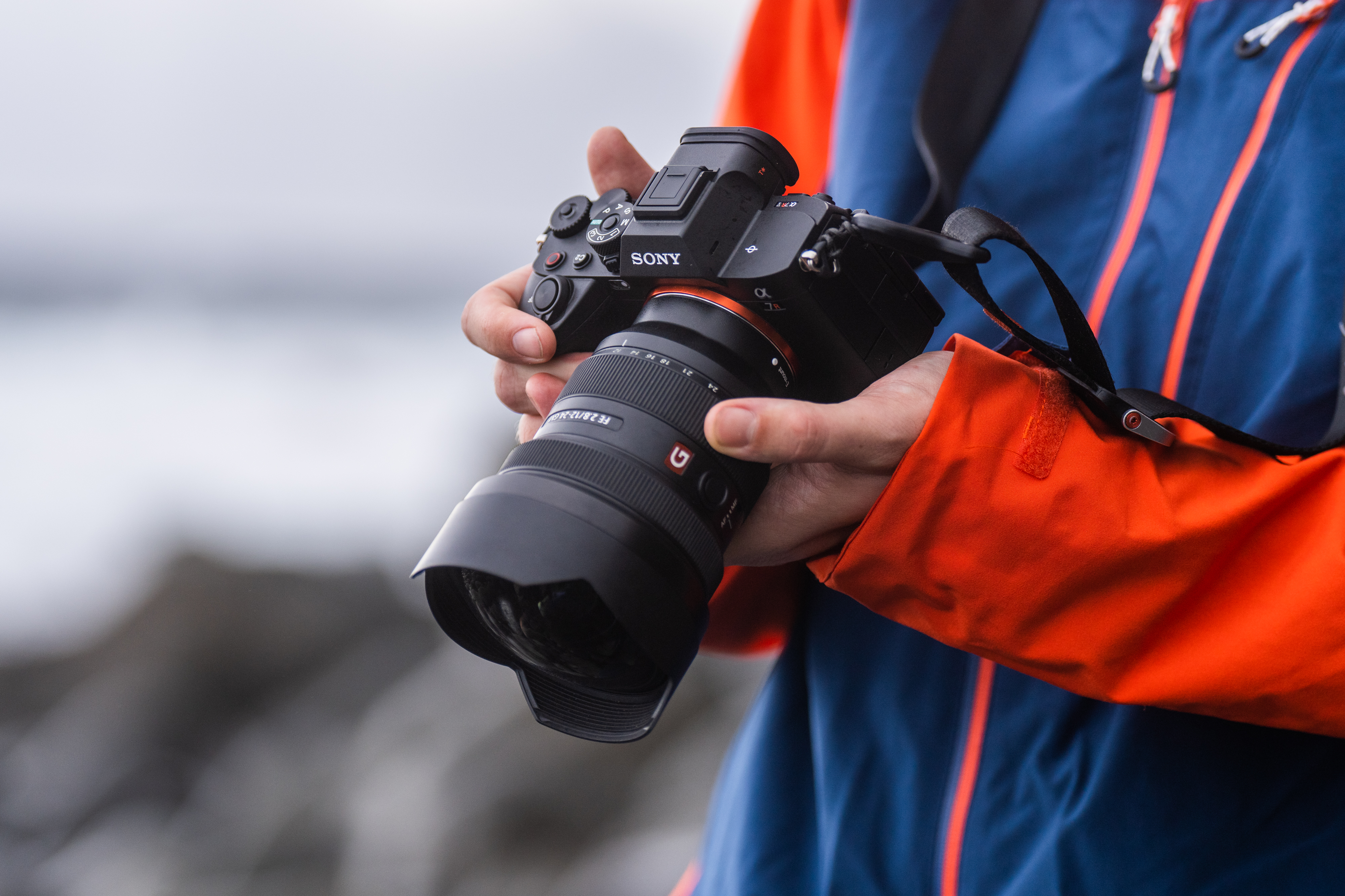Sony Alpha 7R V Gehäuse + FE SEL 50mm 1.2 GM