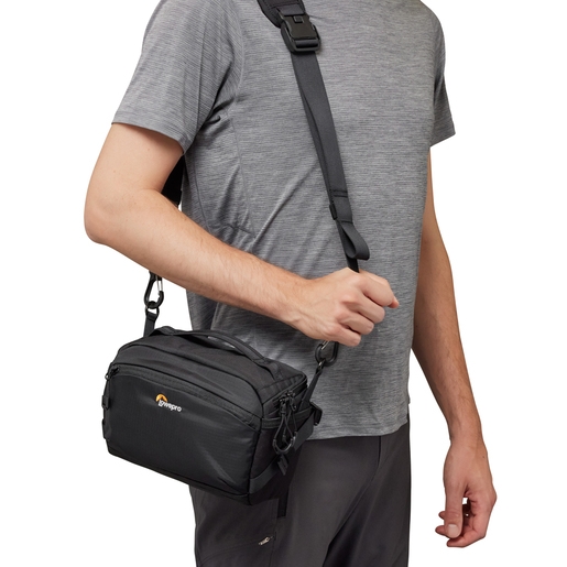 Lowepro ProTactic Lite SLX 110 AW III Slingtasche schwarz