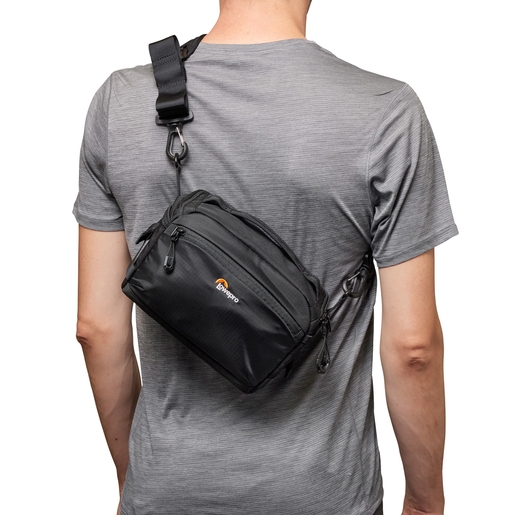 Lowepro ProTactic Lite SLX 110 AW III Slingtasche schwarz