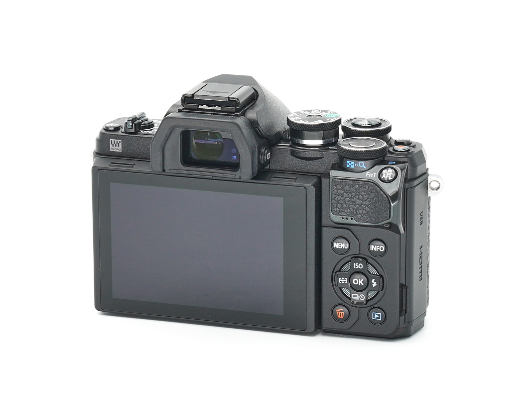 Olympus OM-D E-M10 Mark III schwarz Gehäuse Demoware, nur ca. 990 Auslösungen #49263**