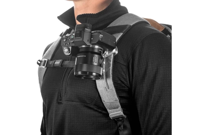 Peak Design Capture Clip v3 inkl. Standard Plate - Kameraclip zum Tragen von Kameras, guter Zustand #X39275