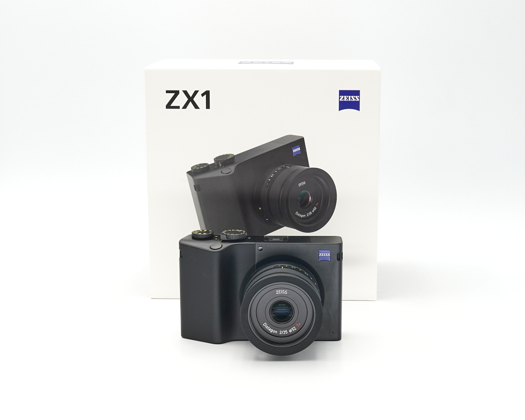 ZEISS ZX1 Ausstellungsstück, wie neu #46065**