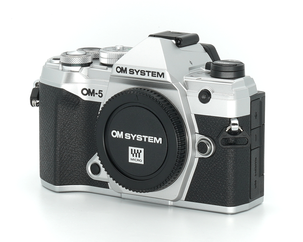 OM SYSTEM OM-5 Gehäuse silber Messeware  #X35404**