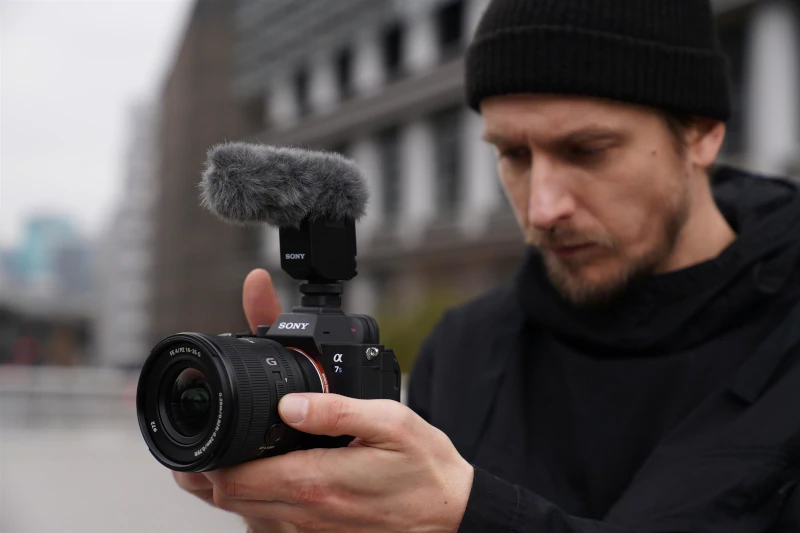 Sony FE PZ SEL 16-35mm 4.0 G