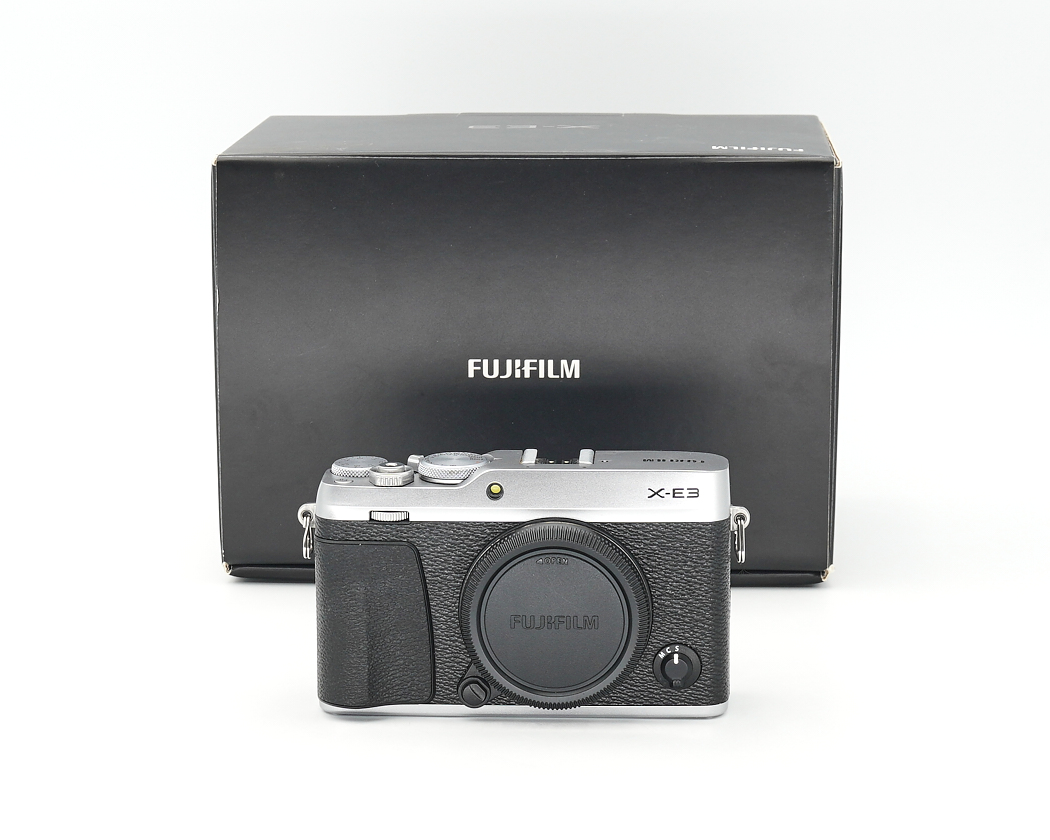 Fujifilm X-E3 silber Gehäuse Topzustand, Fuji-Fachhändler #41601**