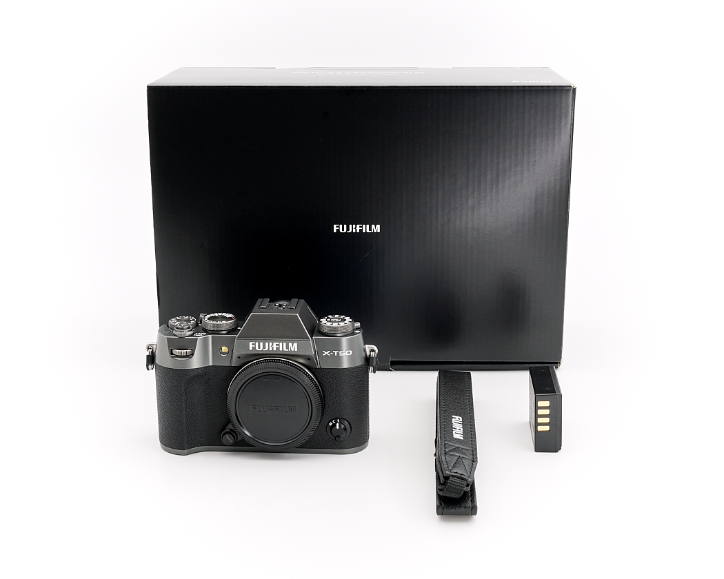 Fujifilm X-T50 Anthrazit Gehäuse wie neu, ca. 2400 Auslösungen #41570**