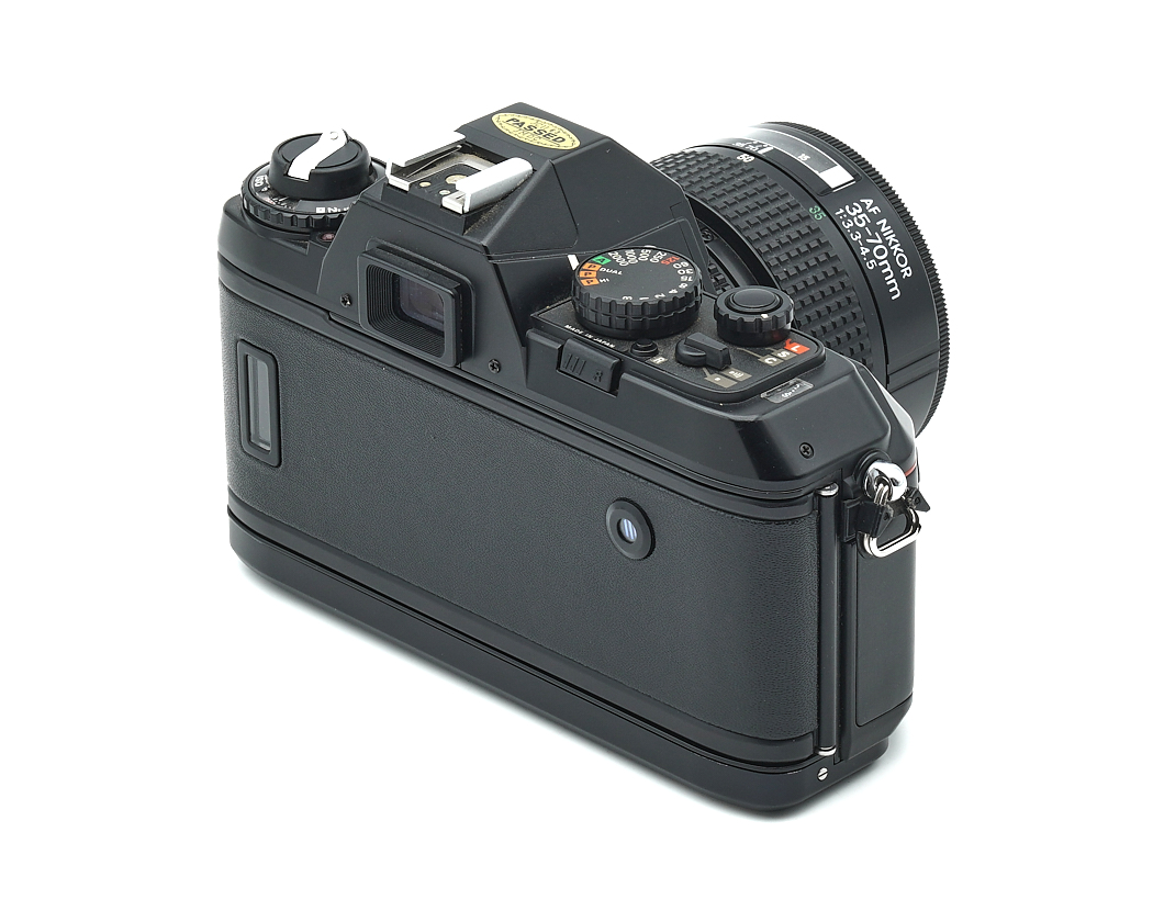 35-mm-Filmkamera, Spiegelreflexkamera, Nikon-Objektiv, Schwarzes Gehäuse, Manueller Fokus