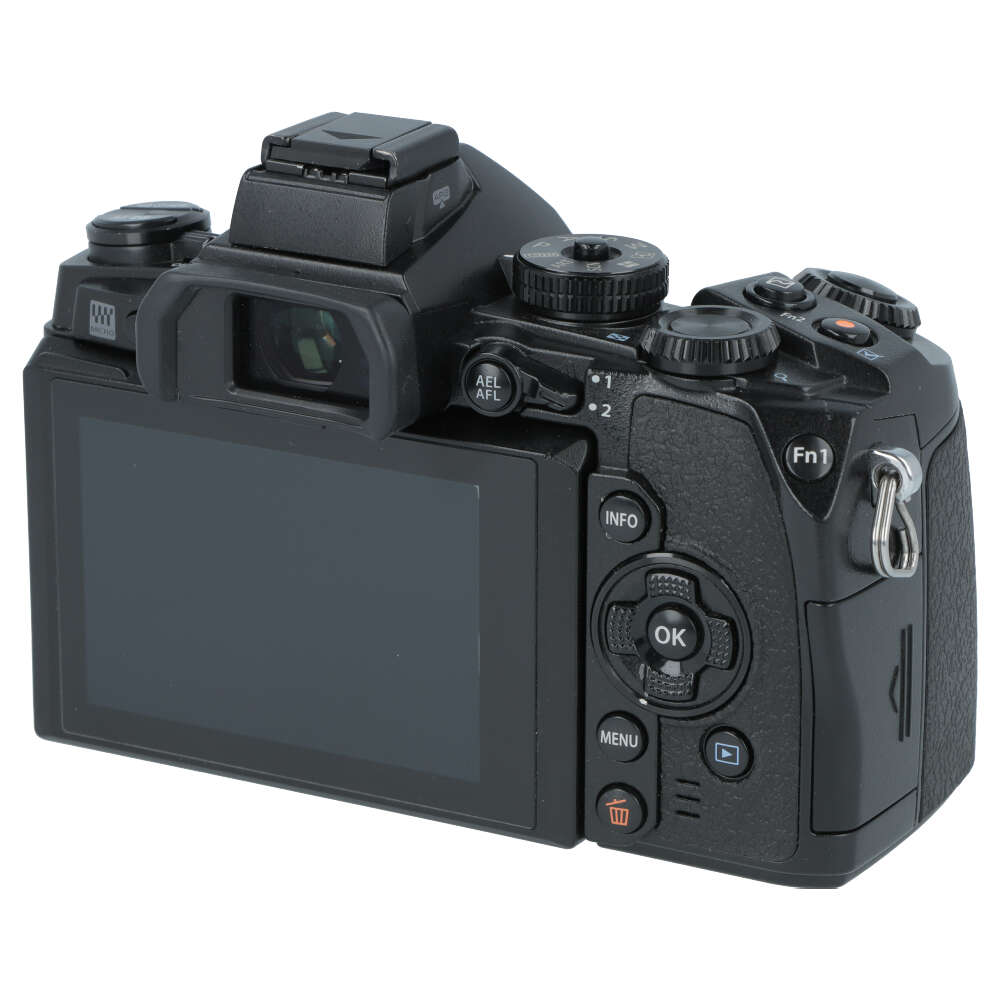 Olympus OM-D E-M1 Gehäuse , mit Batteriegriff HLD-7  #39708*
