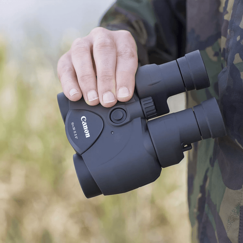 Canon Fernglas 10x30 IS II