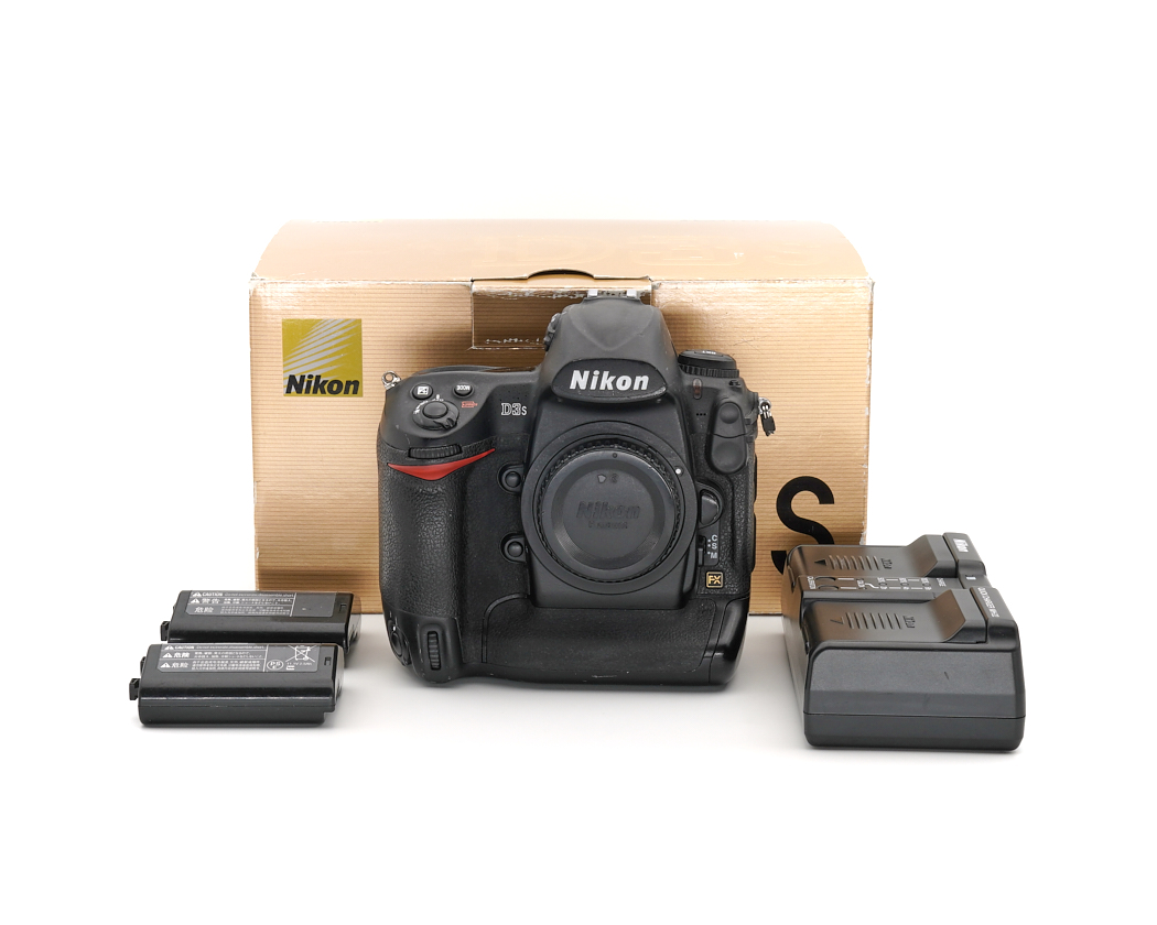 Nikon D3s Gehäuse schwarz, Nikon-Fachhändler #X34660**