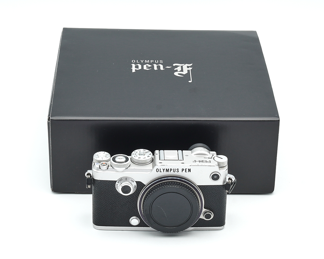 Olympus PEN-F silber Gehäuse geprüft vom Fachhändler #48643**