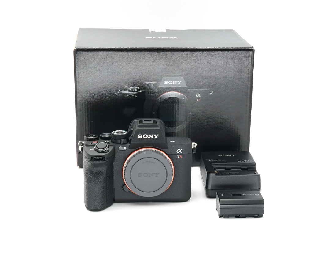 Spiegelreflexkamera, Kameragehäuse, Sony a7R?, Batteriegriff, Ladegerät