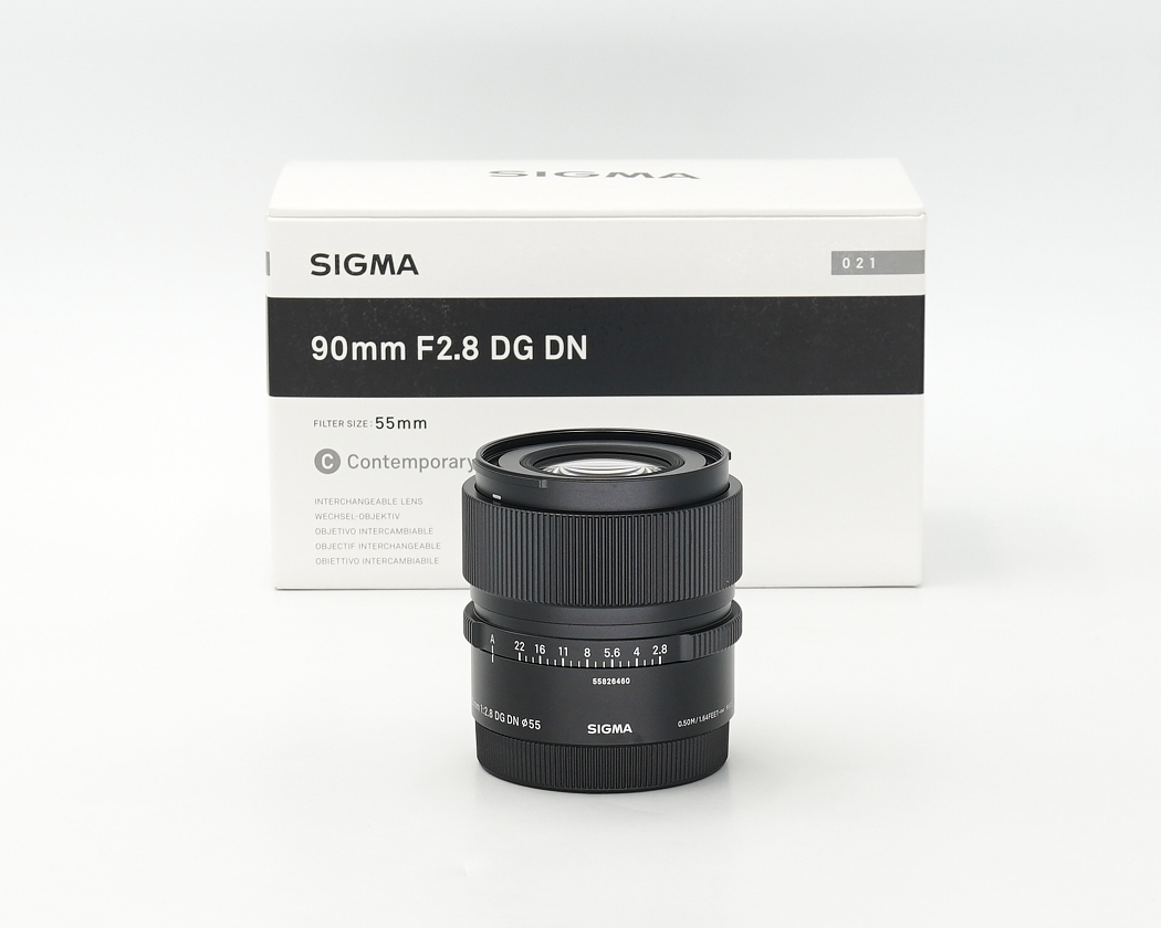 Sigma Contemporary 90mm 2.8 DG DN für L-Mount Ausstellungsstück #46515**