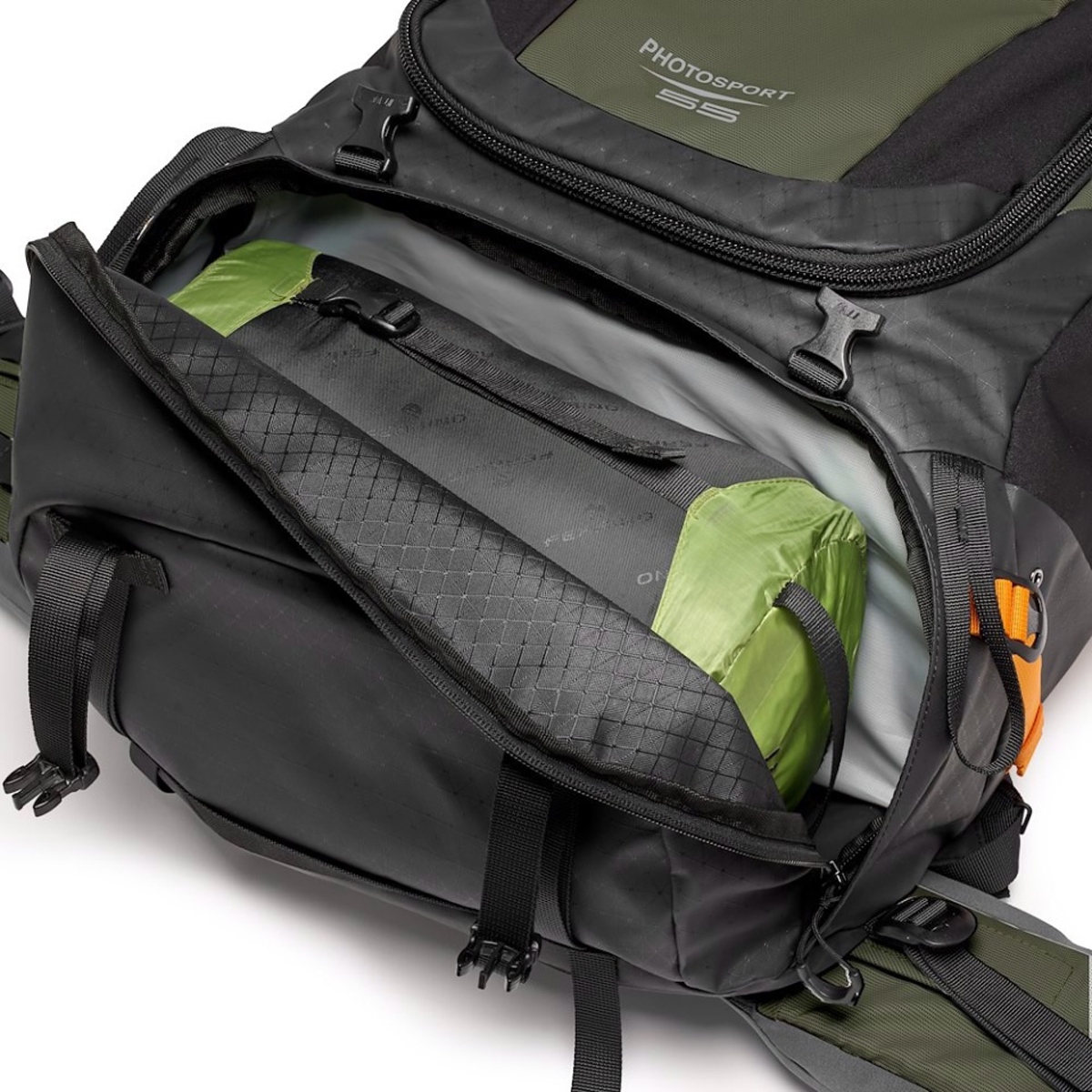 Lowepro PhotoSport PRO 55L AW IV (S-M) grün, Rucksack